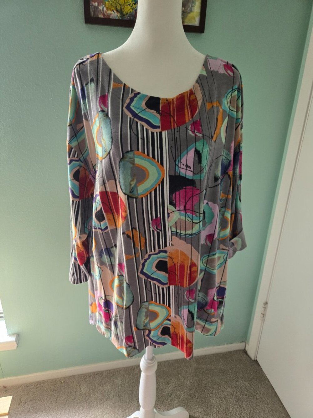 Parsley & Sage Geometric Dotted Long sleeved Tunic. Size L